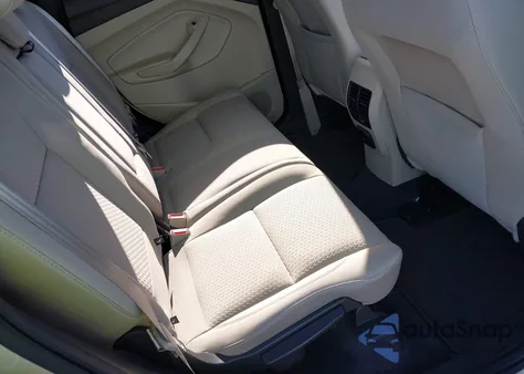 2017 Ford Escape Se from USA, damaged, VIN 1FMCU0GD9HUB56581